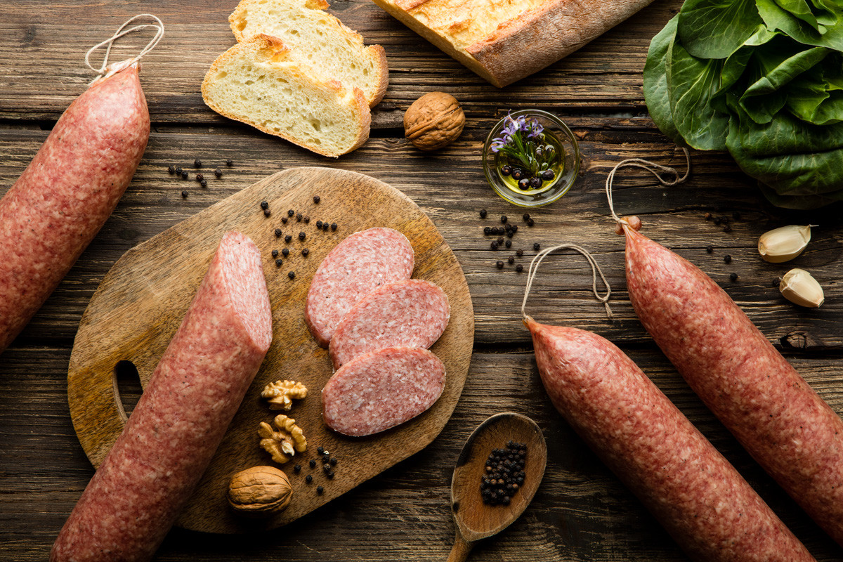 Ciauscolo, un' icona della gastronomia marchigiana
