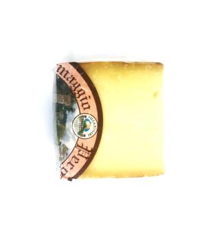 Pecorino montanaro Funari halbreifer Käse Schafsmilch