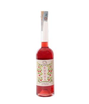 Artisanal liqueur from the maceration of raspberry variety berries by Falcioni Emanuele