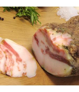 GUANCIALE di MAIALE Recchi Schweine backe Typisch für die Metzgerei Mar