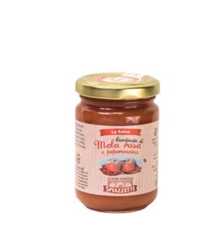 Pink apple and chilli compote without additives Le Spiazzette farm from Sibillini Mountain
