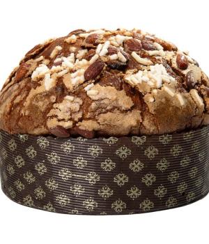 Panettone from Italian Cardena the most typical Christmas dessert