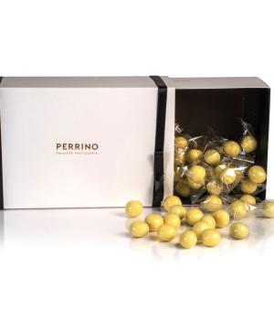Dragees Perrino al cioccolato bianco 350gr
