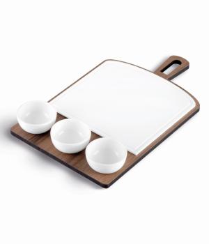 Wood-based cutting board and Krion K-Life VES plate Ideal for tastings