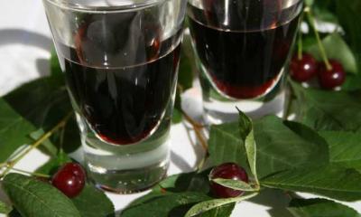 Vino di visciola, tradizione in bottiglia