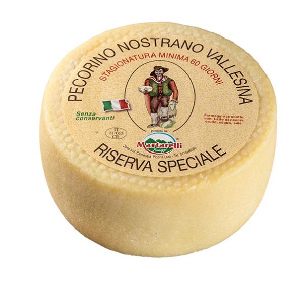 Pecorino riserva with raw milk Martarelli local Vallesina cheese par excellence