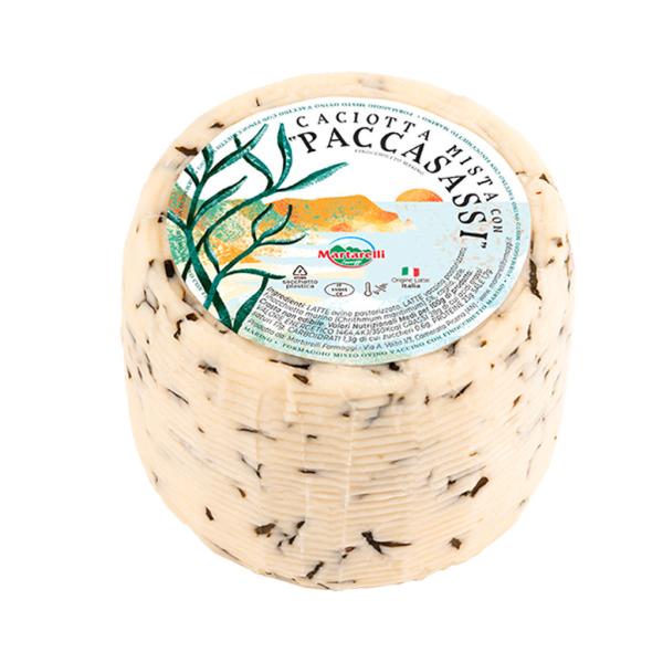 Cheese with Paccasassi (sea fennel) Martarelli a pinch of flavors from the Conero