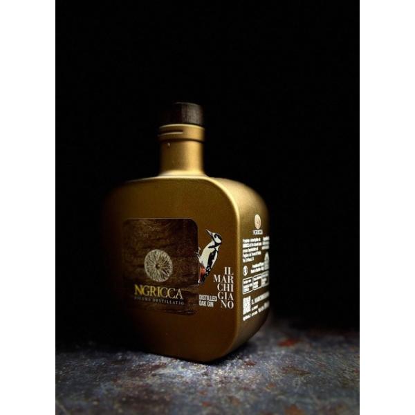 Gin Marchigiano distilled oak Ngricca